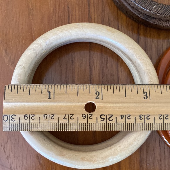 VTG Set of 10 Wooden & Plastic Bangles - Picture 9 of 11